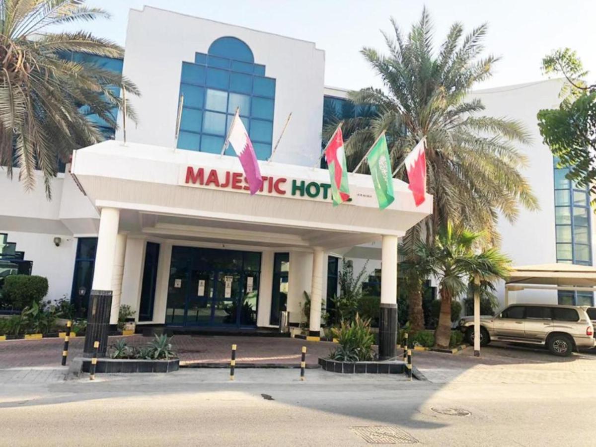 Majestic Hotel Manáma Kültér fotó